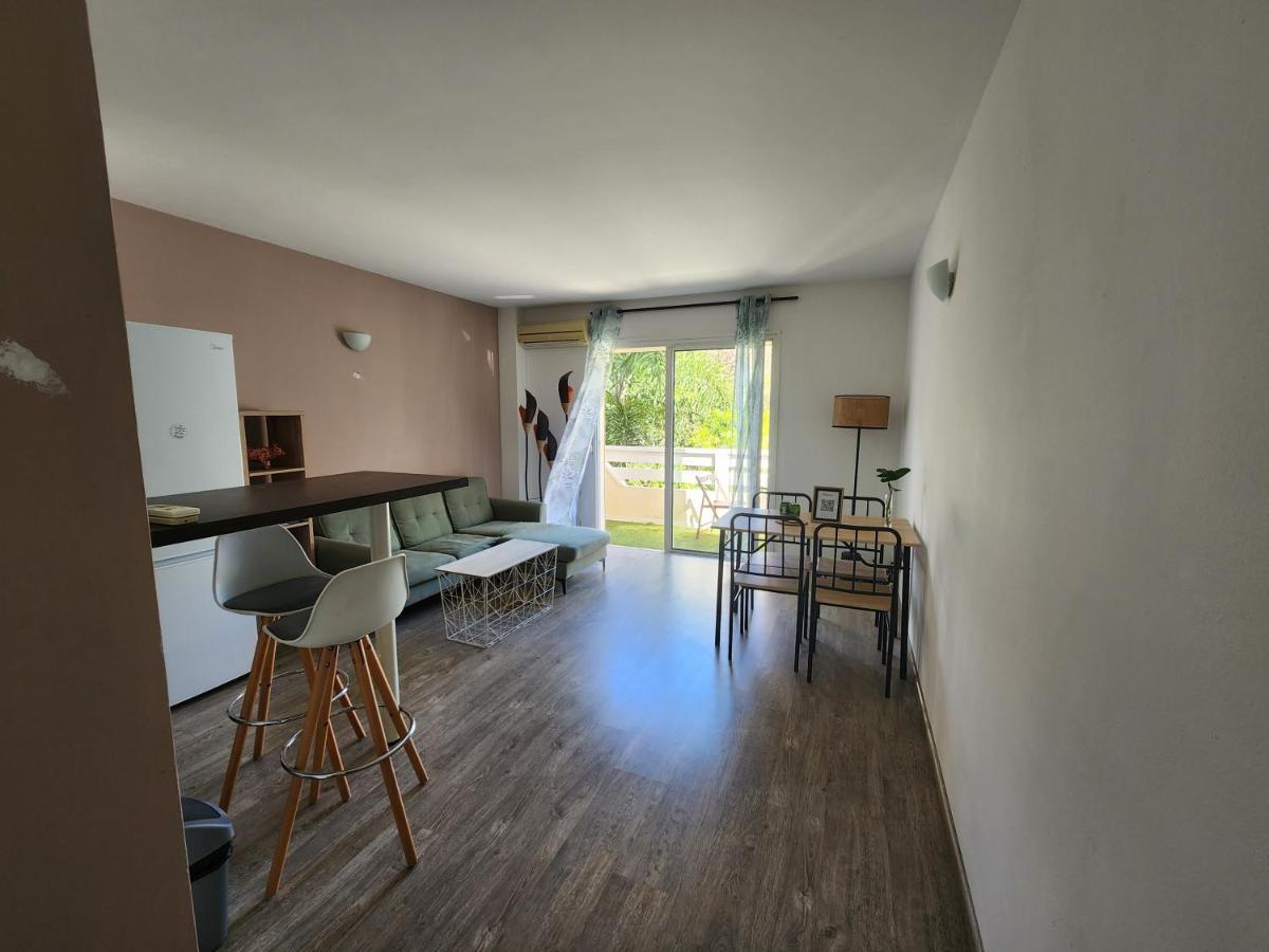 Appartement Cosy En Duplex Avec Jardin Et Cuisine A Trianon Noumea Exterior foto